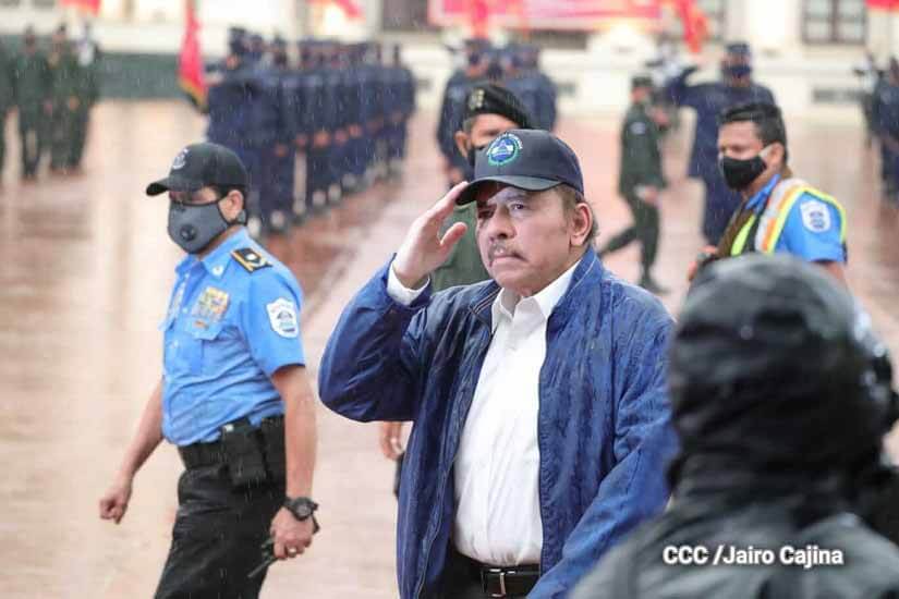 COMANDANTE